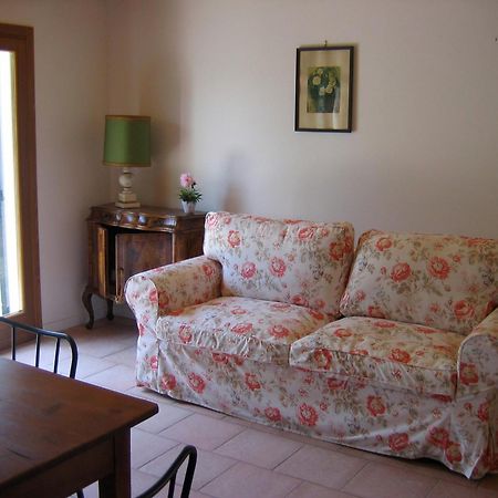 Villa Pastori Мира Екстериор снимка