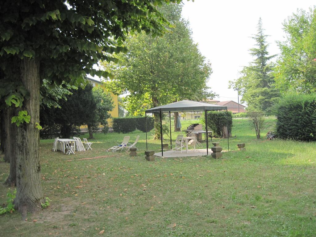 Villa Pastori Мира Екстериор снимка