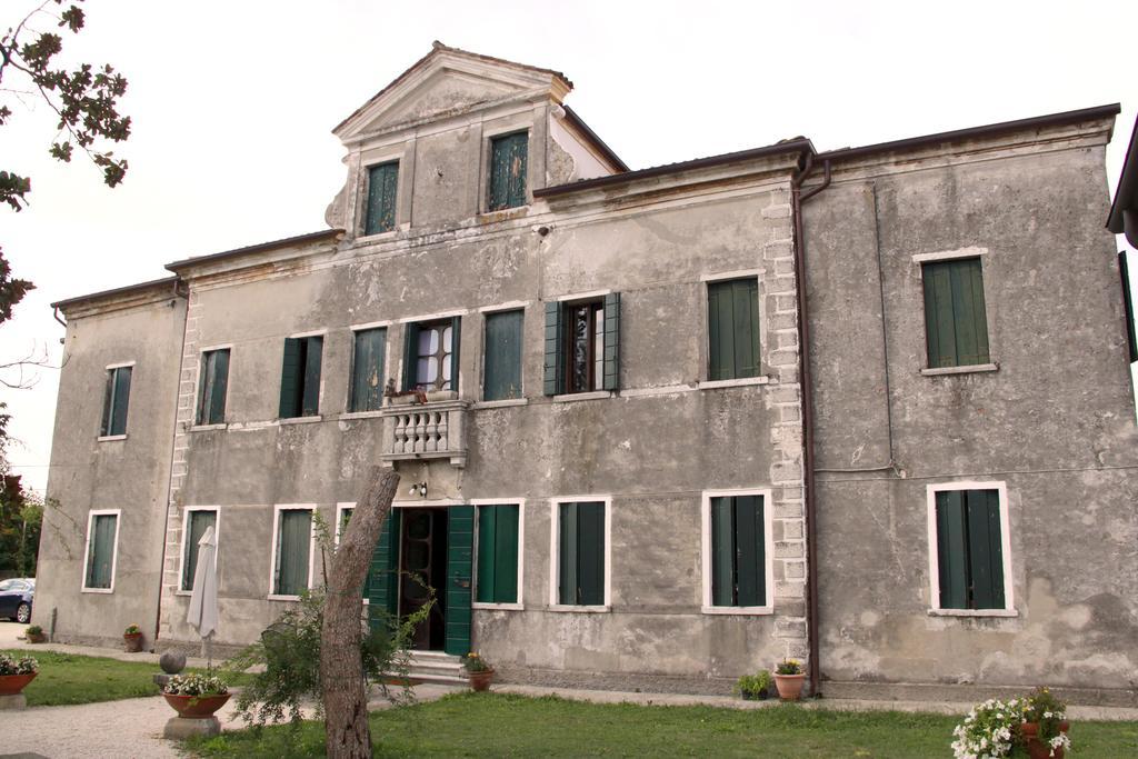 Villa Pastori Мира Екстериор снимка