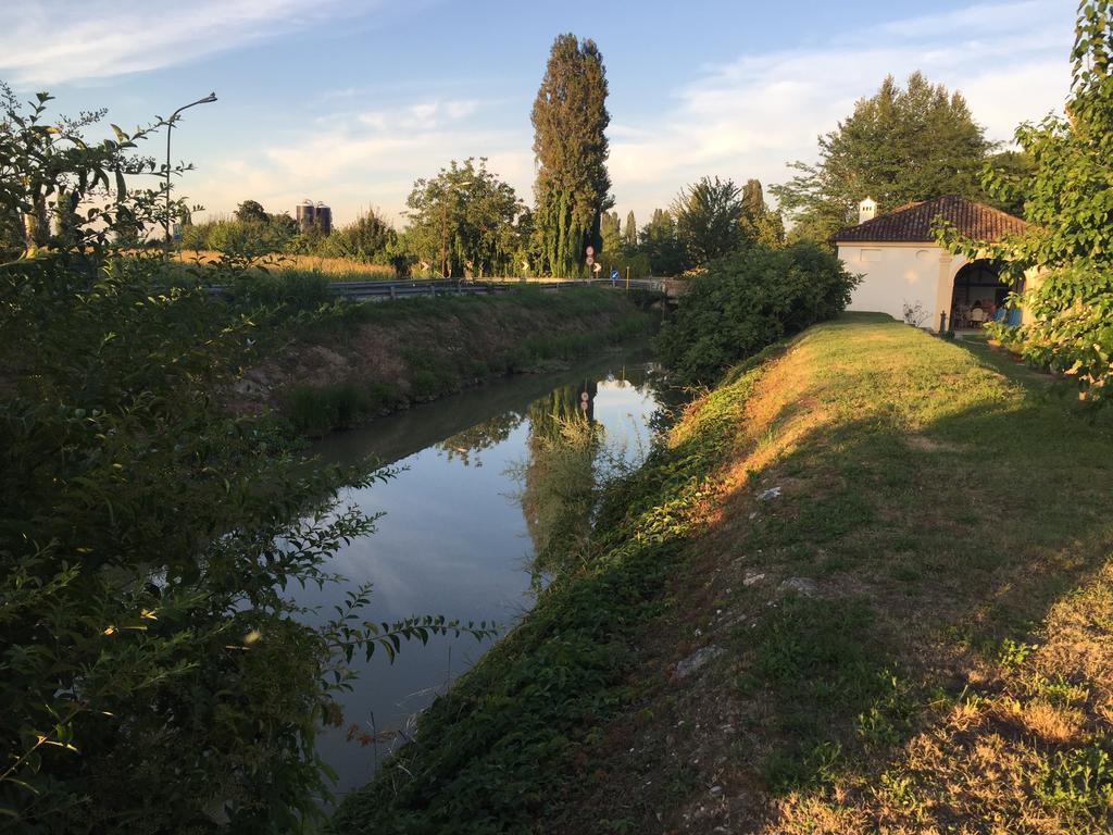 Villa Pastori Мира Екстериор снимка