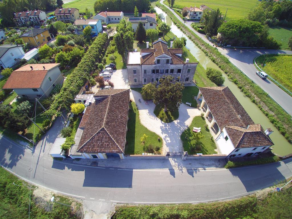 Villa Pastori Мира Екстериор снимка