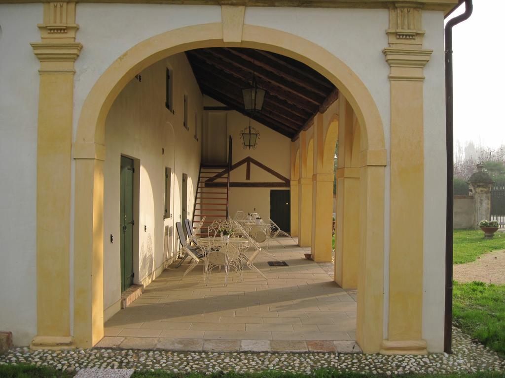 Villa Pastori Мира Екстериор снимка